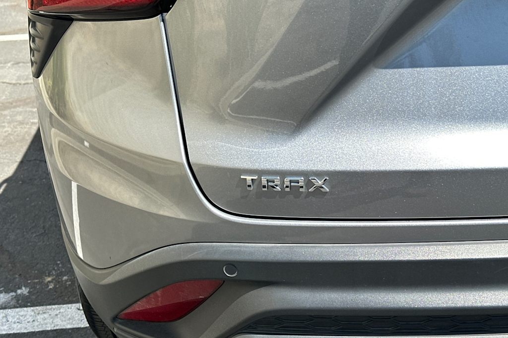 Thumbnail: 2025 Chevrolet Trax - 7