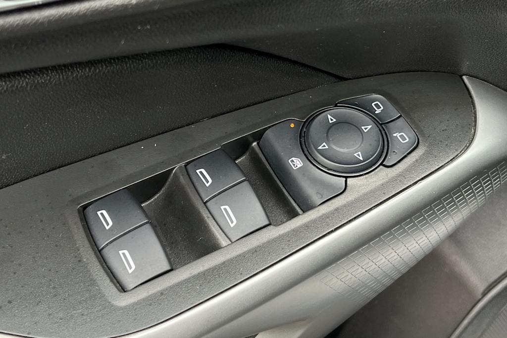 Thumbnail: 2024 Chevrolet Trax - 22