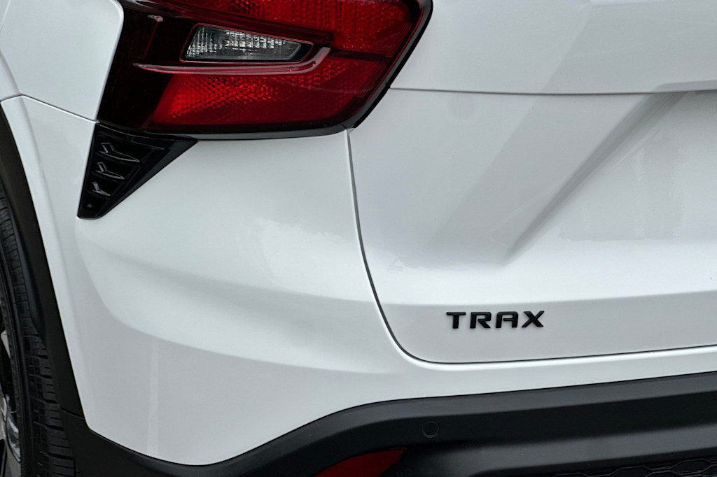 Thumbnail: 2025 Chevrolet Trax - 7