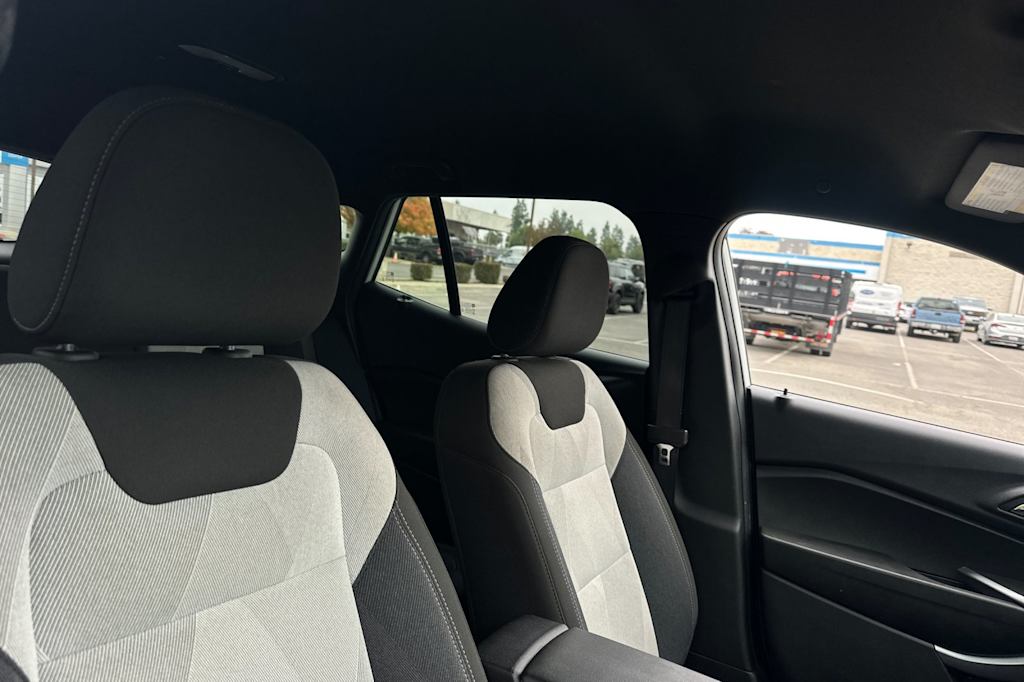 Thumbnail: 2025 Chevrolet Trax - 10