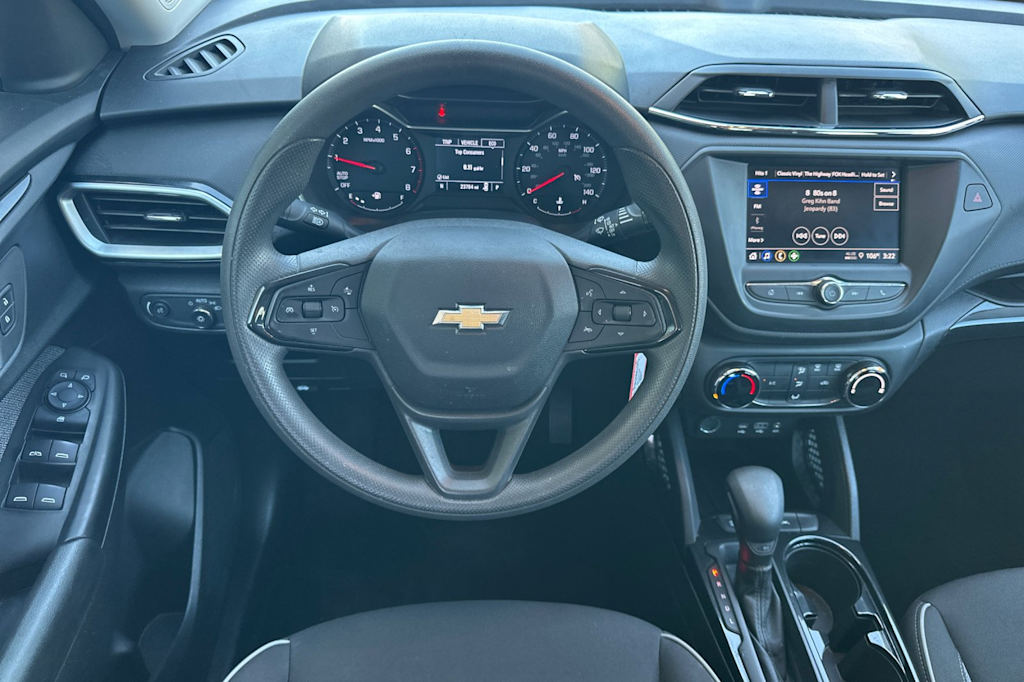 Thumbnail: 2023 Chevrolet TrailBlazer - 12
