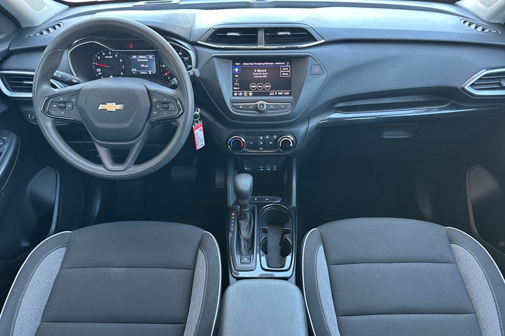 Thumbnail: 2023 Chevrolet TrailBlazer - 2