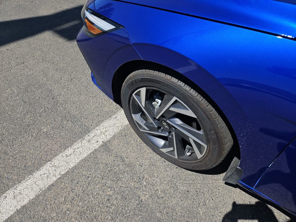 Thumbnail: 2025 Hyundai Elantra - 8