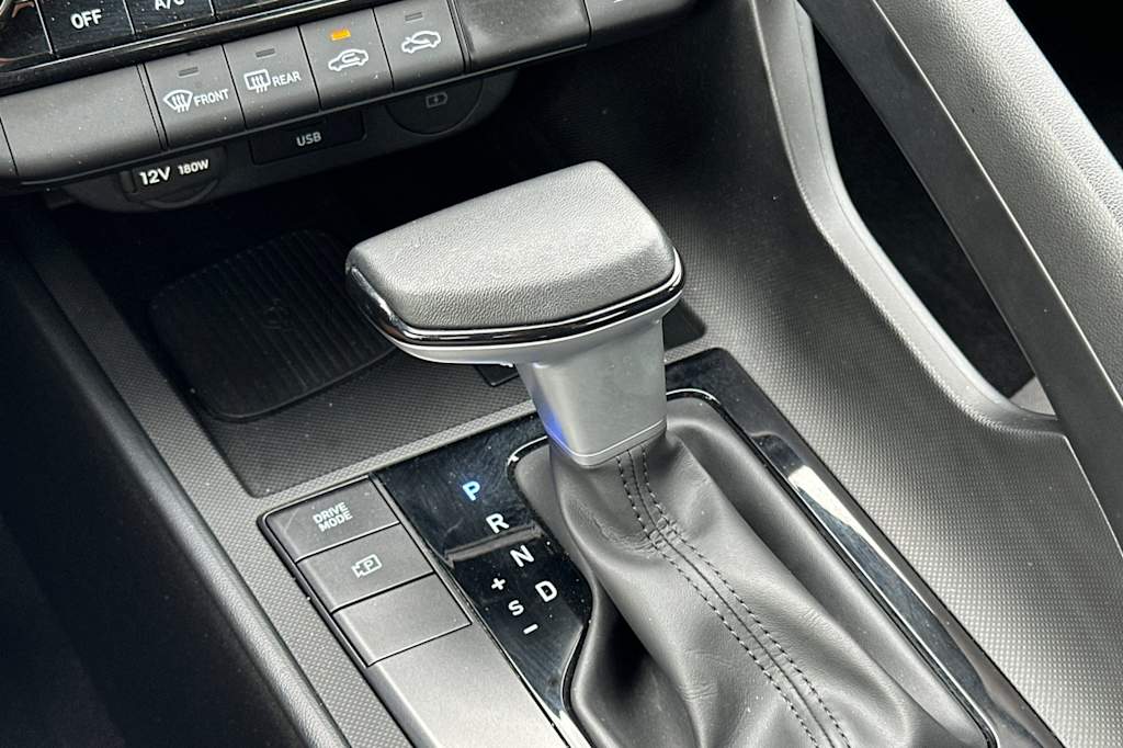 Thumbnail: 2025 Hyundai Elantra - 14