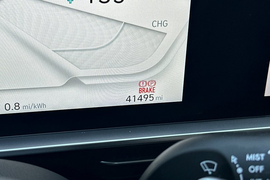 Thumbnail: 2023 Hyundai Ioniq 6 - 28