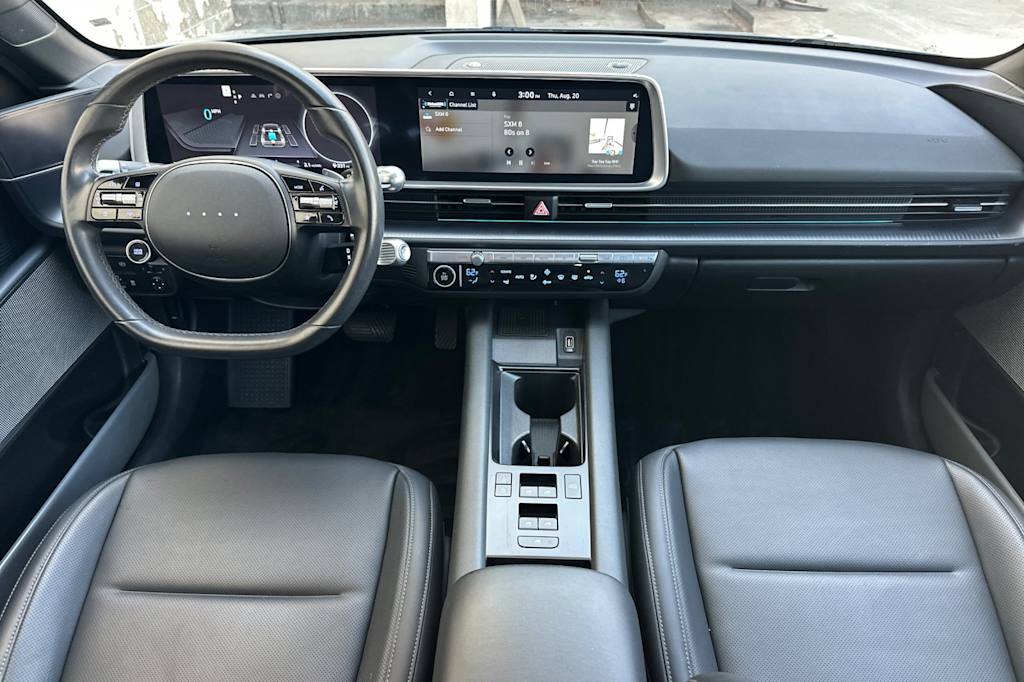 Thumbnail: 2023 Hyundai Ioniq 6 - 2