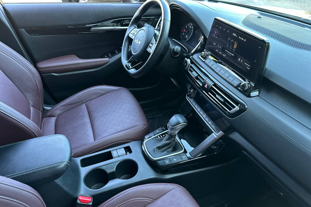 2023 Kia Seltos SX 13