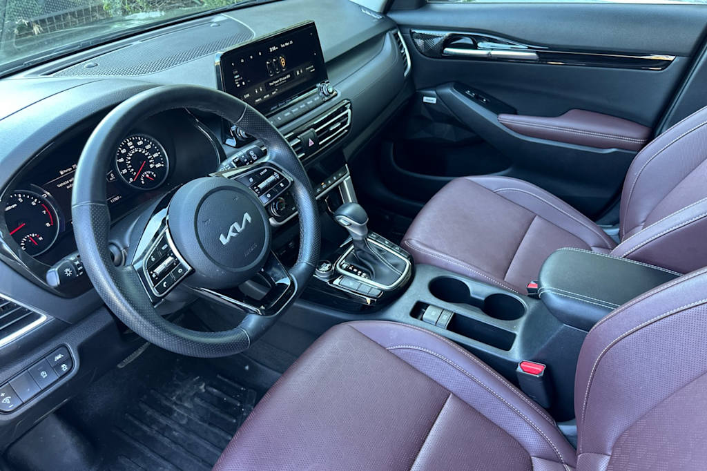 2023 Kia Seltos SX 9