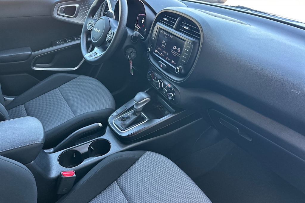 Thumbnail: 2023 Kia Soul - 12