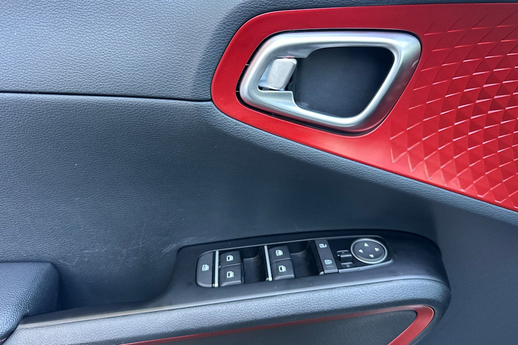 Thumbnail: 2025 Kia Soul - 22