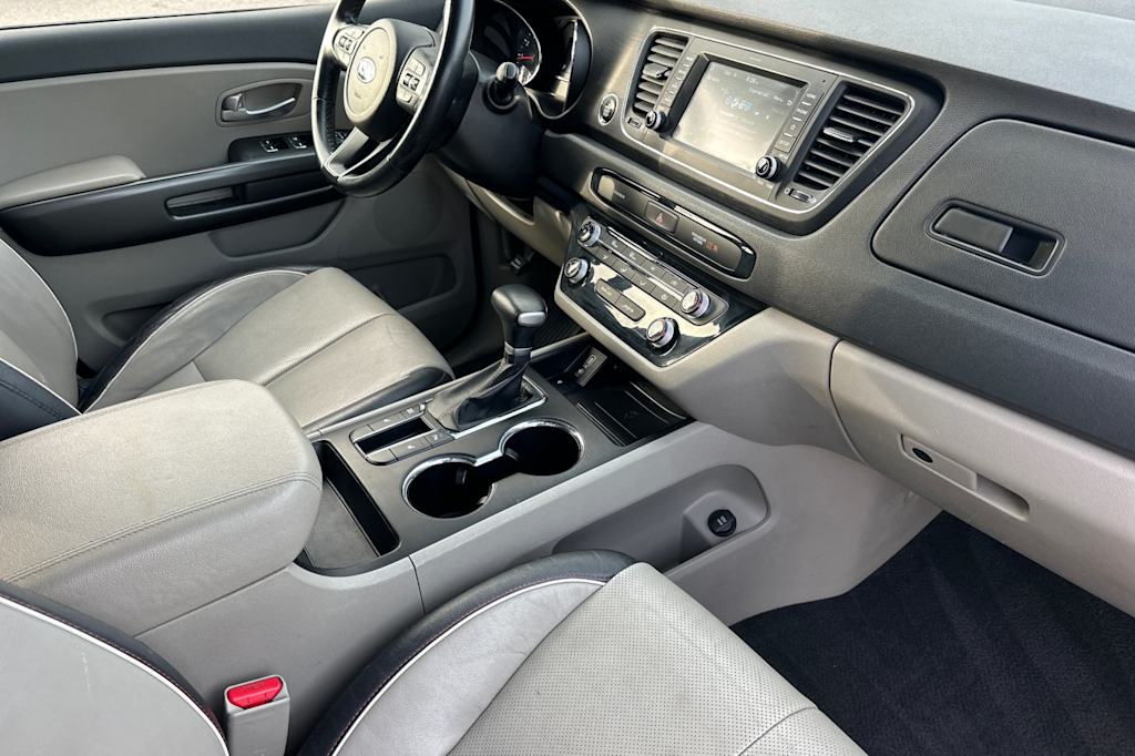 Thumbnail: 2021 Kia Sedona - 13