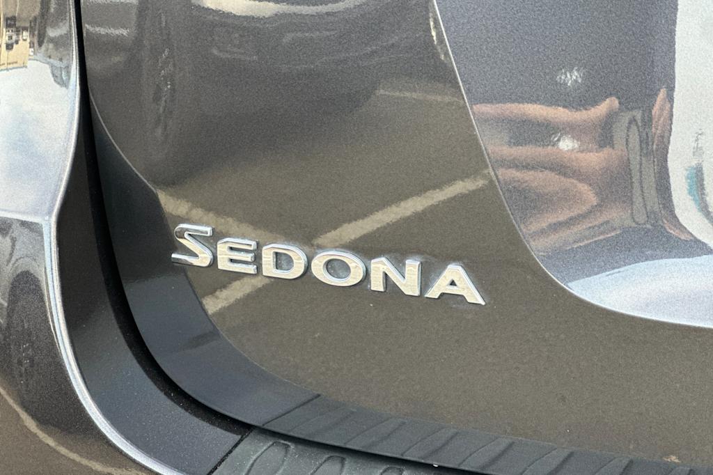 Thumbnail: 2021 Kia Sedona - 7