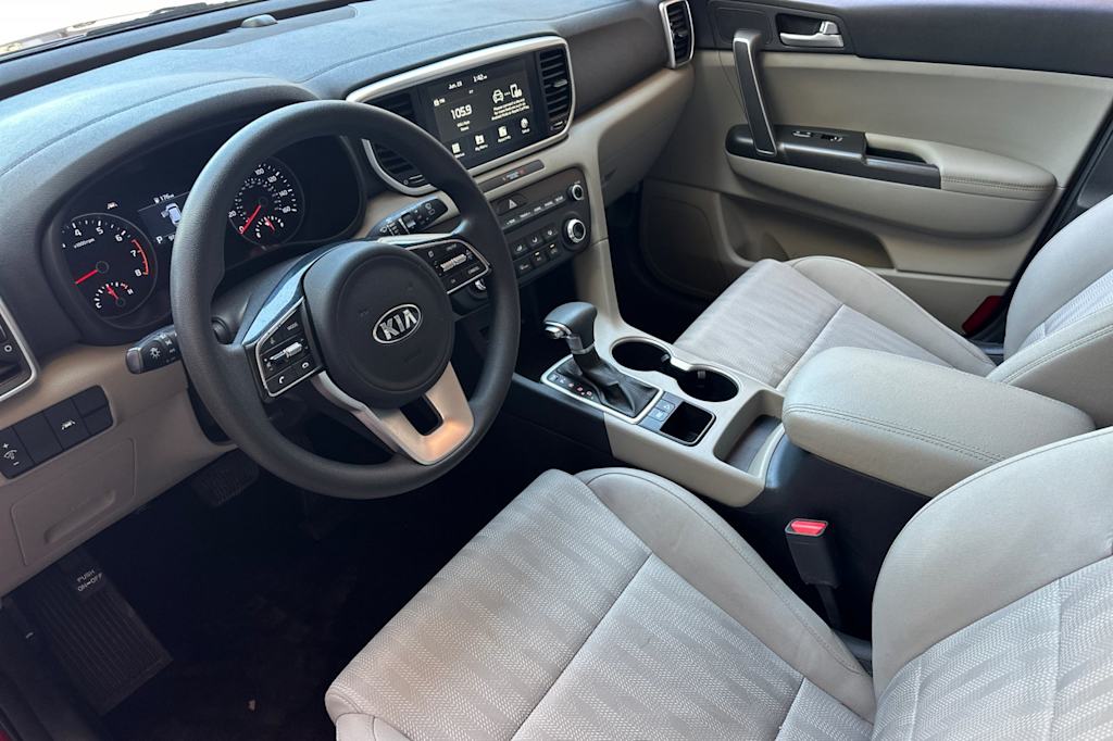 Thumbnail: 2022 Kia Sportage - 9