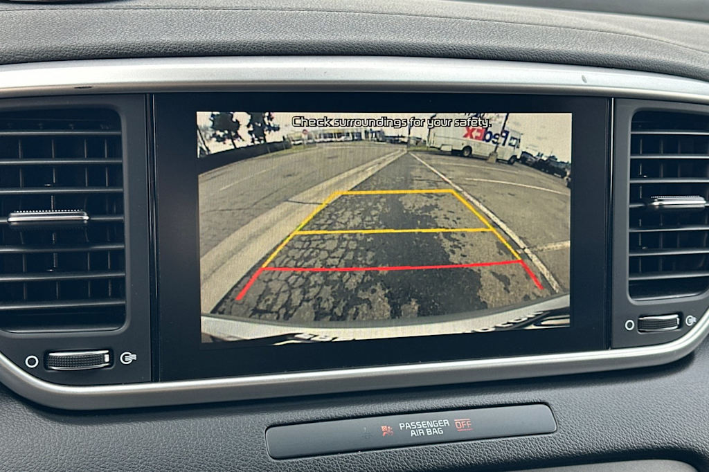 Thumbnail: 2022 Kia Sportage - 24