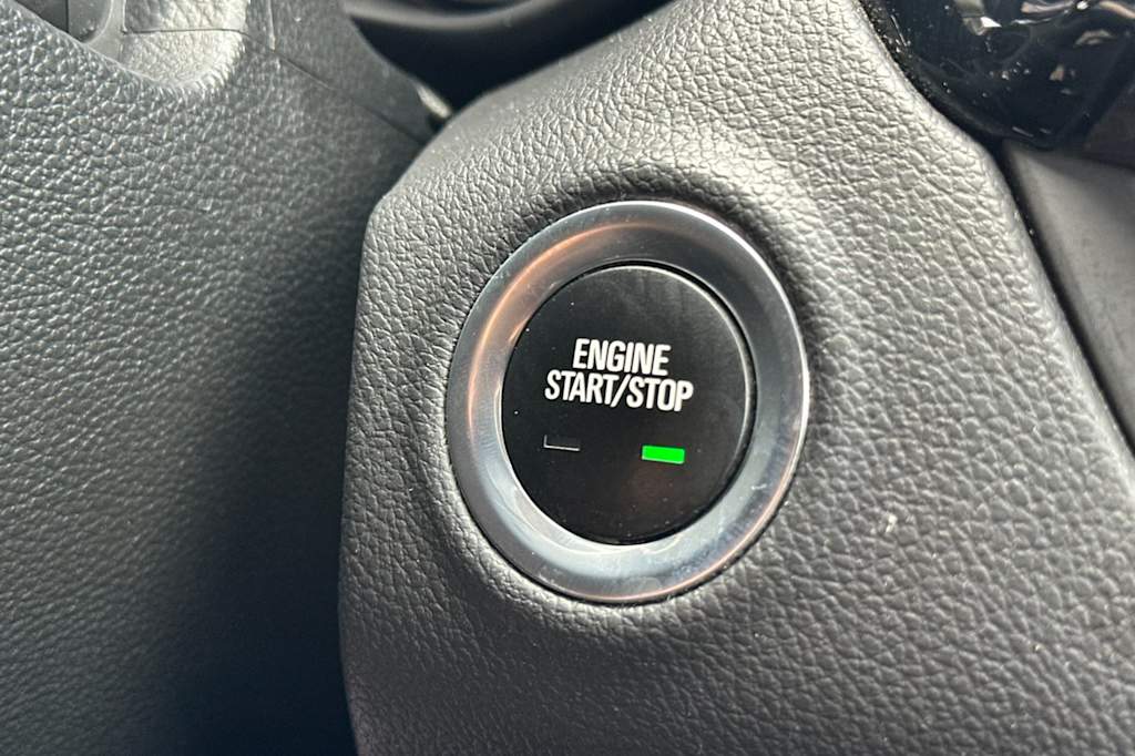 2020 Buick Envision Essence 26