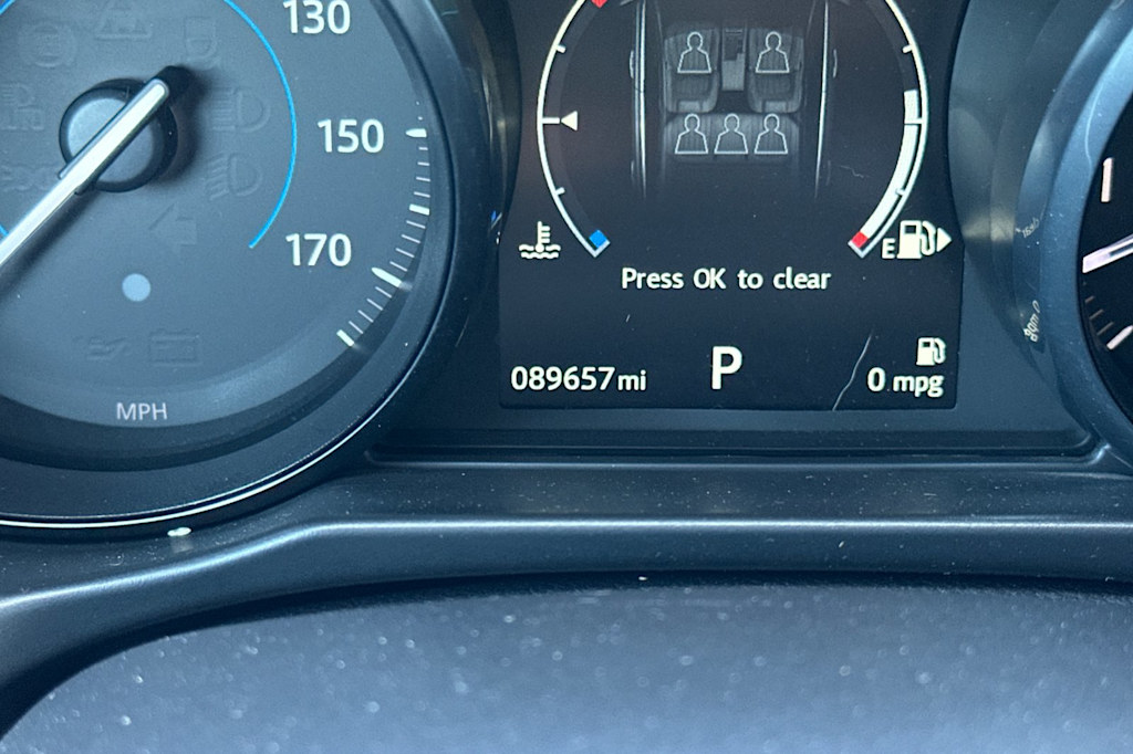 Thumbnail: 2016 Jaguar XF - 27