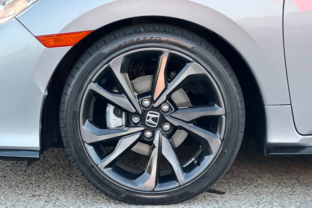 Thumbnail: 2018 Honda Civic - 8