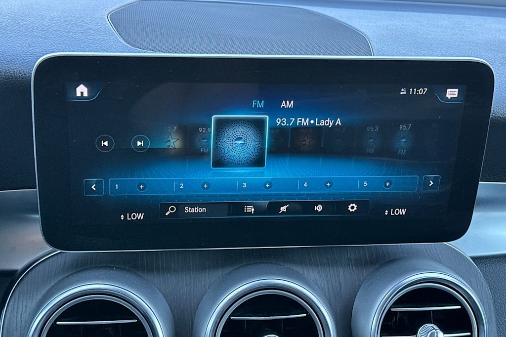 Thumbnail: 2022 Mercedes-Benz GLC - 14