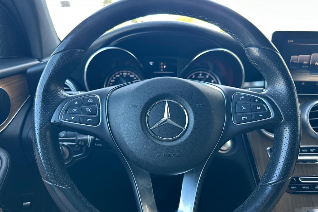 Thumbnail: 2018 Mercedes-Benz GLC - 28