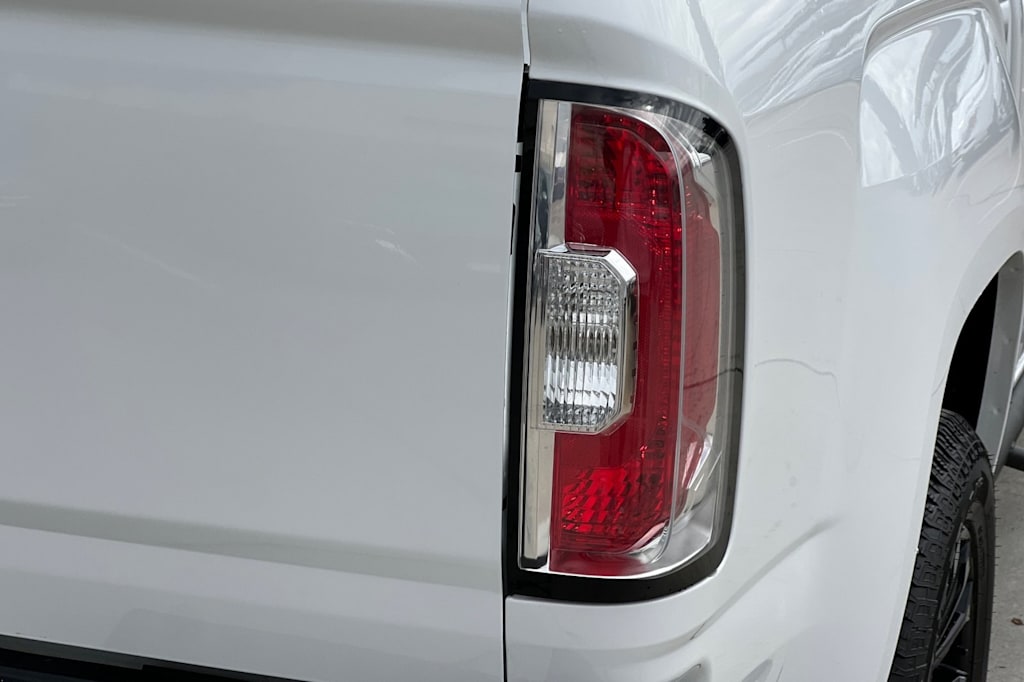 2021 GMC Canyon Elevation 25
