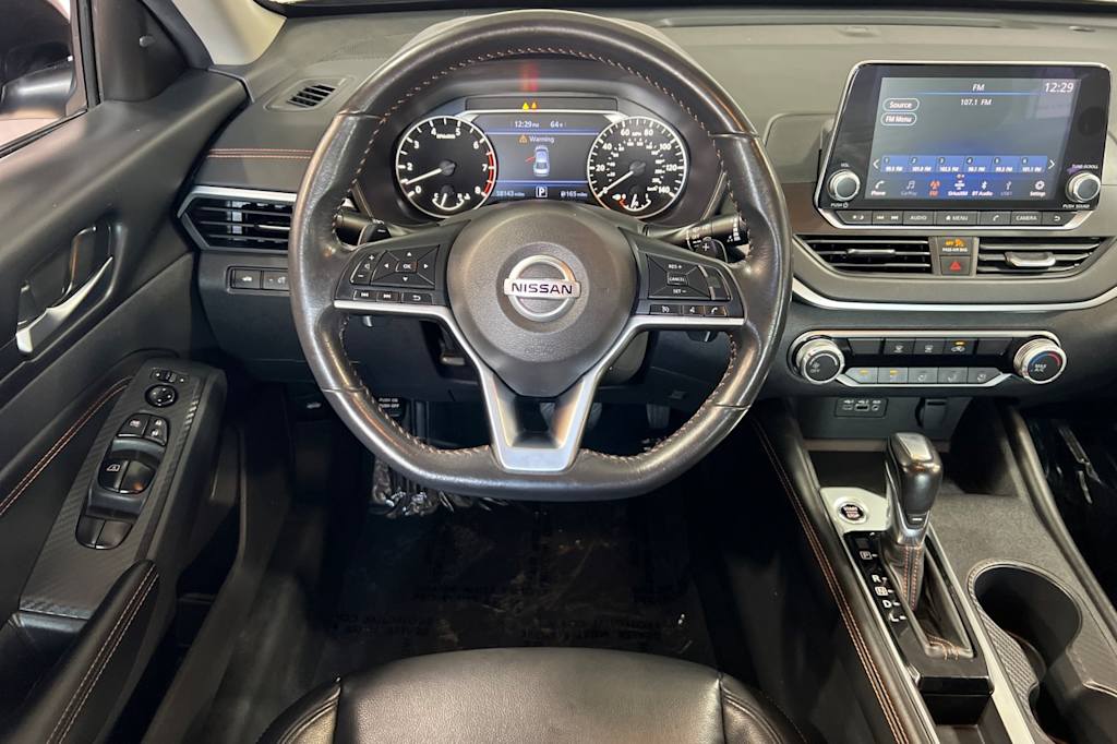 2022 Nissan Altima SR 7