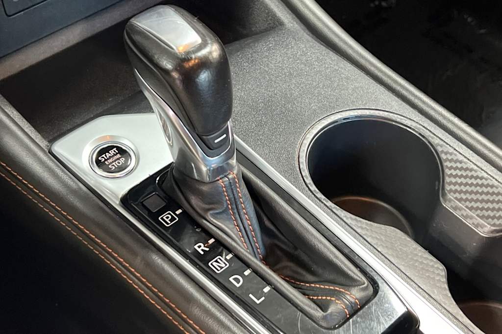 2022 Nissan Altima SR 13