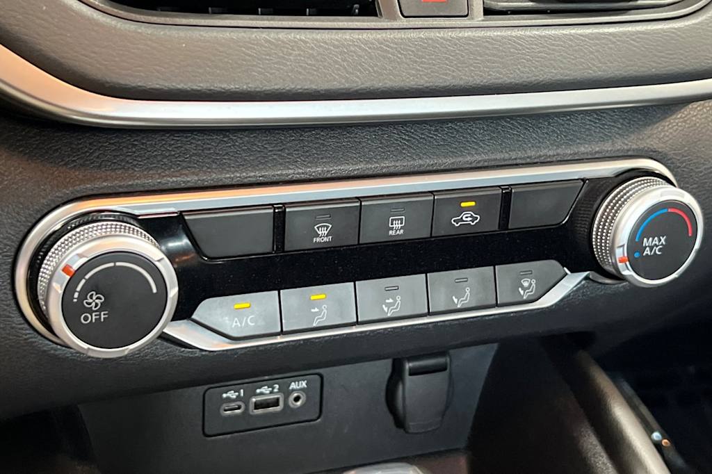 2022 Nissan Altima SR 22
