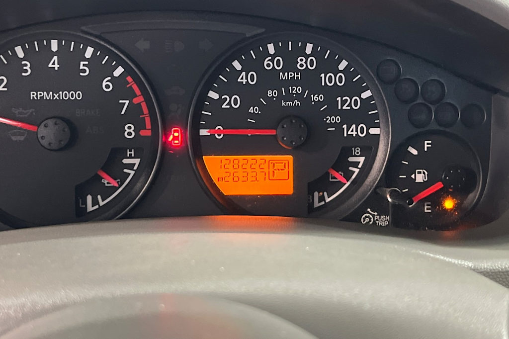 2013 Nissan Frontier SV 24