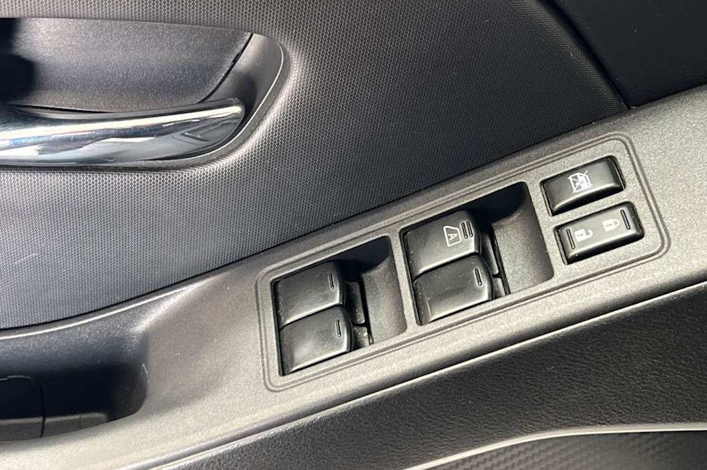 2022 Nissan Frontier SV 20