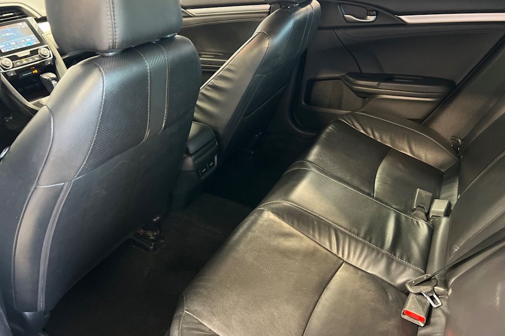 2016 Honda Civic Touring 10
