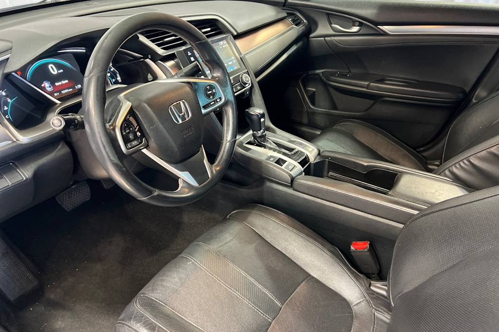 2016 Honda Civic Touring 9
