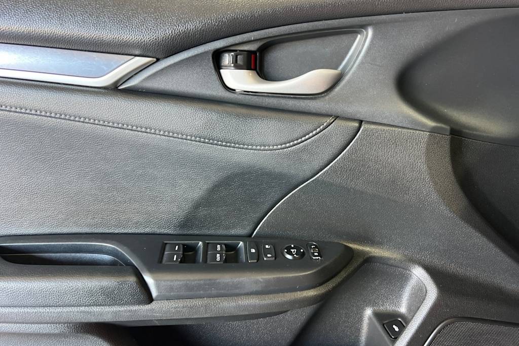 2016 Honda Civic Touring 19