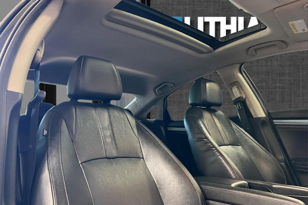2016 Honda Civic Touring 14