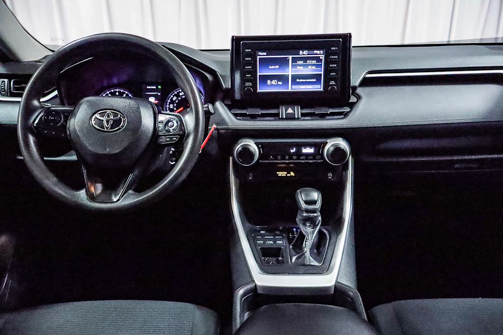 2019 Toyota RAV4 LE 2