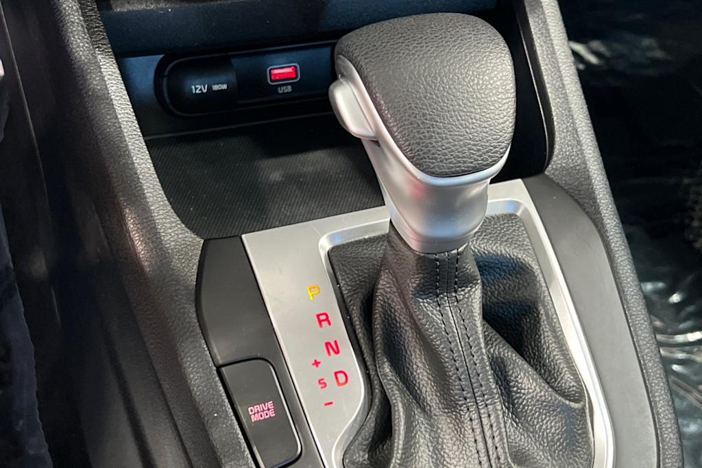 2024 Kia Forte LXS 13