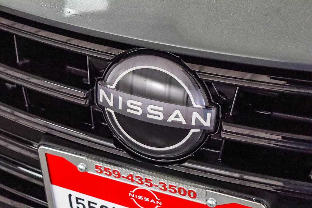 2025 Nissan Versa S 5