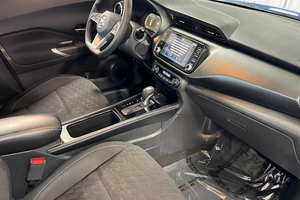 2021 Nissan Kicks SV 11