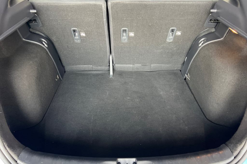 2021 Nissan Kicks SV 15