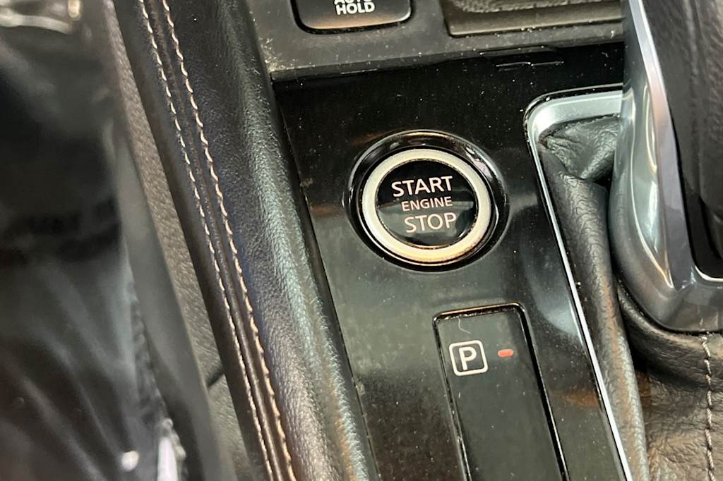 2021 Nissan Kicks SV 24