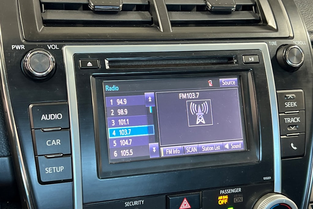2014 Toyota Camry SE 13