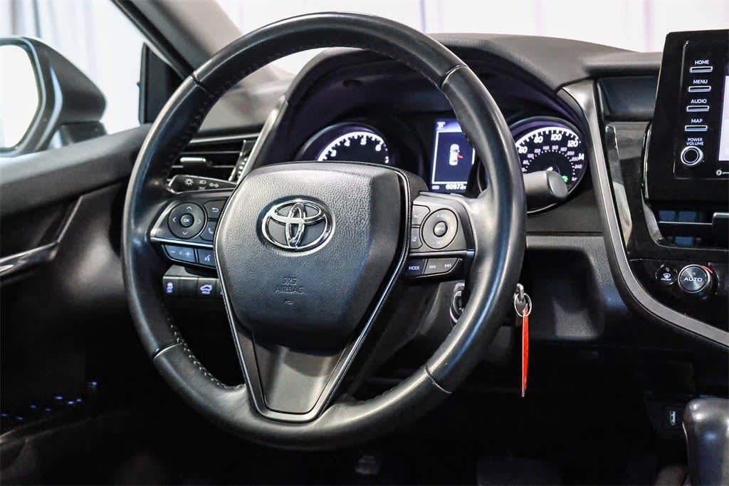 2023 Toyota Camry SE 12