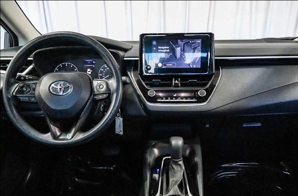 2023 Toyota Corolla LE 2