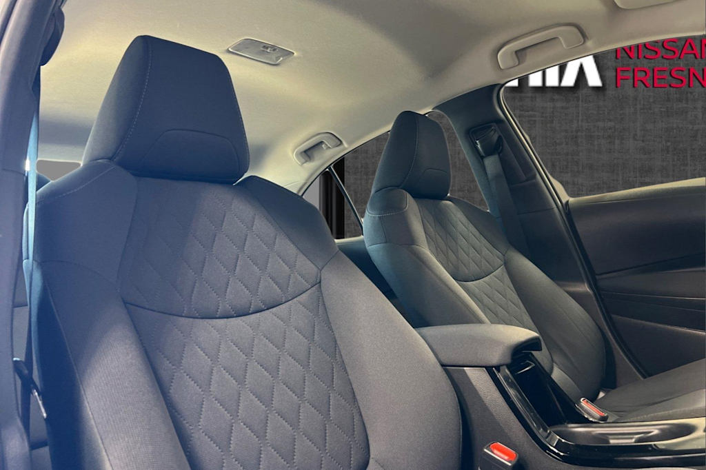 2022 Toyota Corolla LE 10