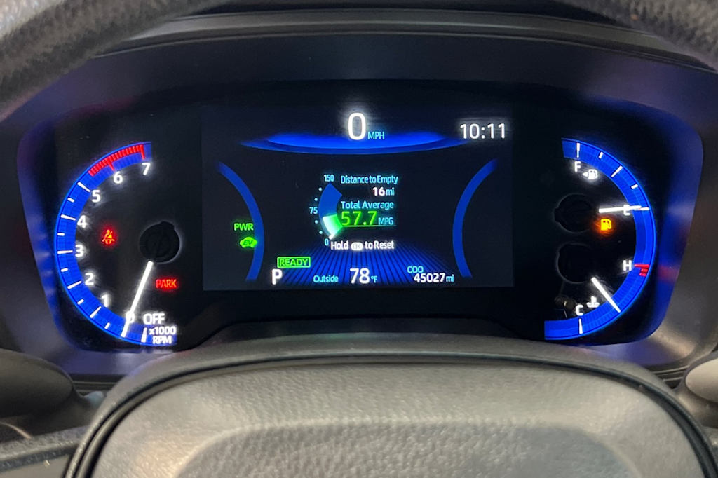 2022 Toyota Corolla LE 15
