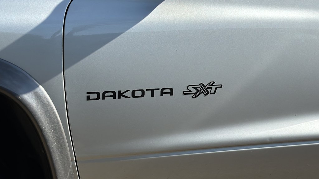 Thumbnail: 2002 Dodge Dakota - 6