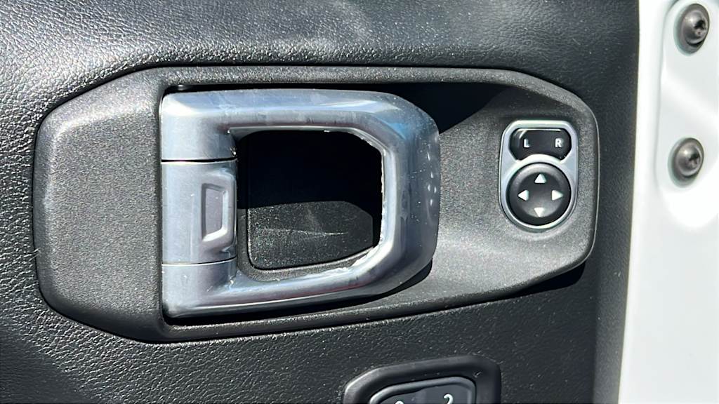 2021 Jeep Wrangler Unlimited Sport 26