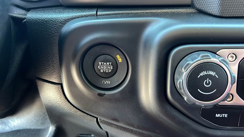 2021 Jeep Wrangler Unlimited Sport 23