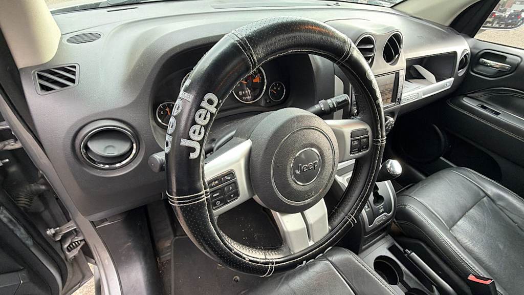 Thumbnail: 2016 Jeep Compass - 2