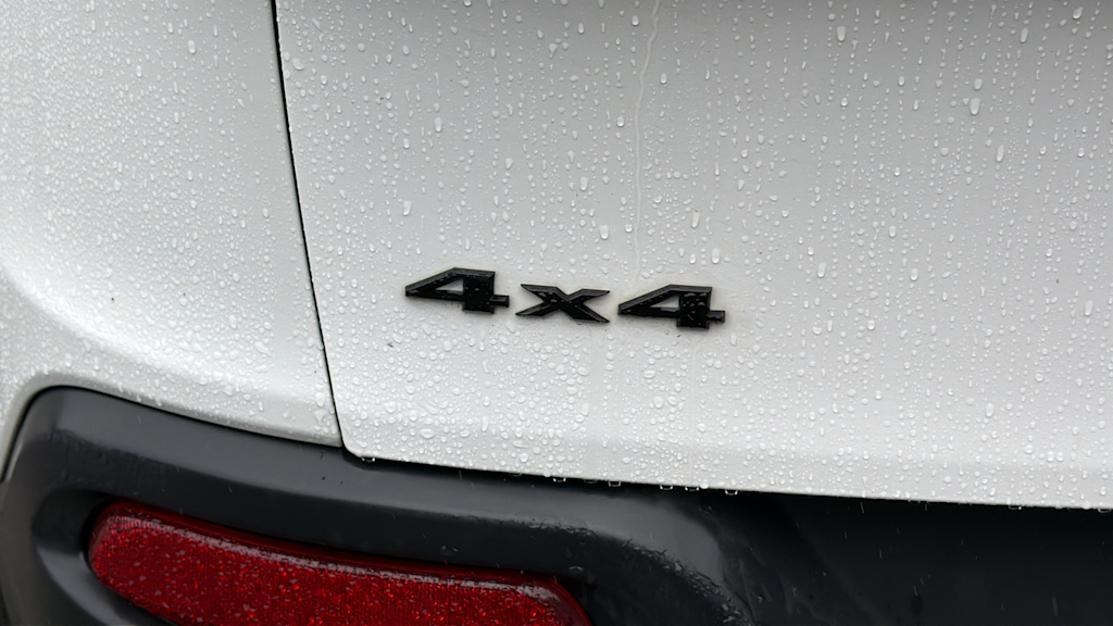 Thumbnail: 2018 Jeep Cherokee - 7