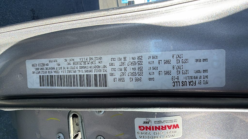 Thumbnail: 2020 Jeep Cherokee - 18